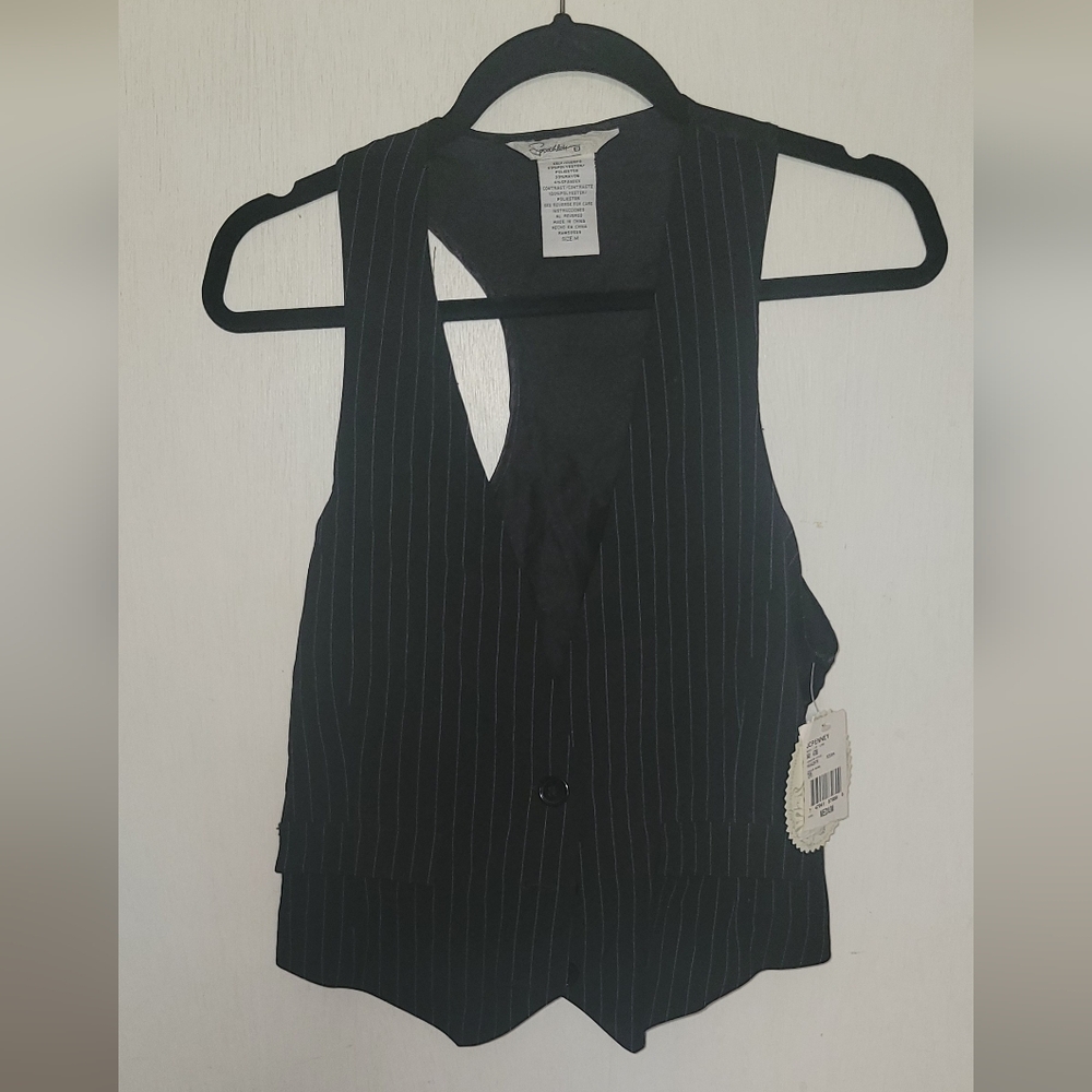Speechless Black Pinstripe Vest Size Medium